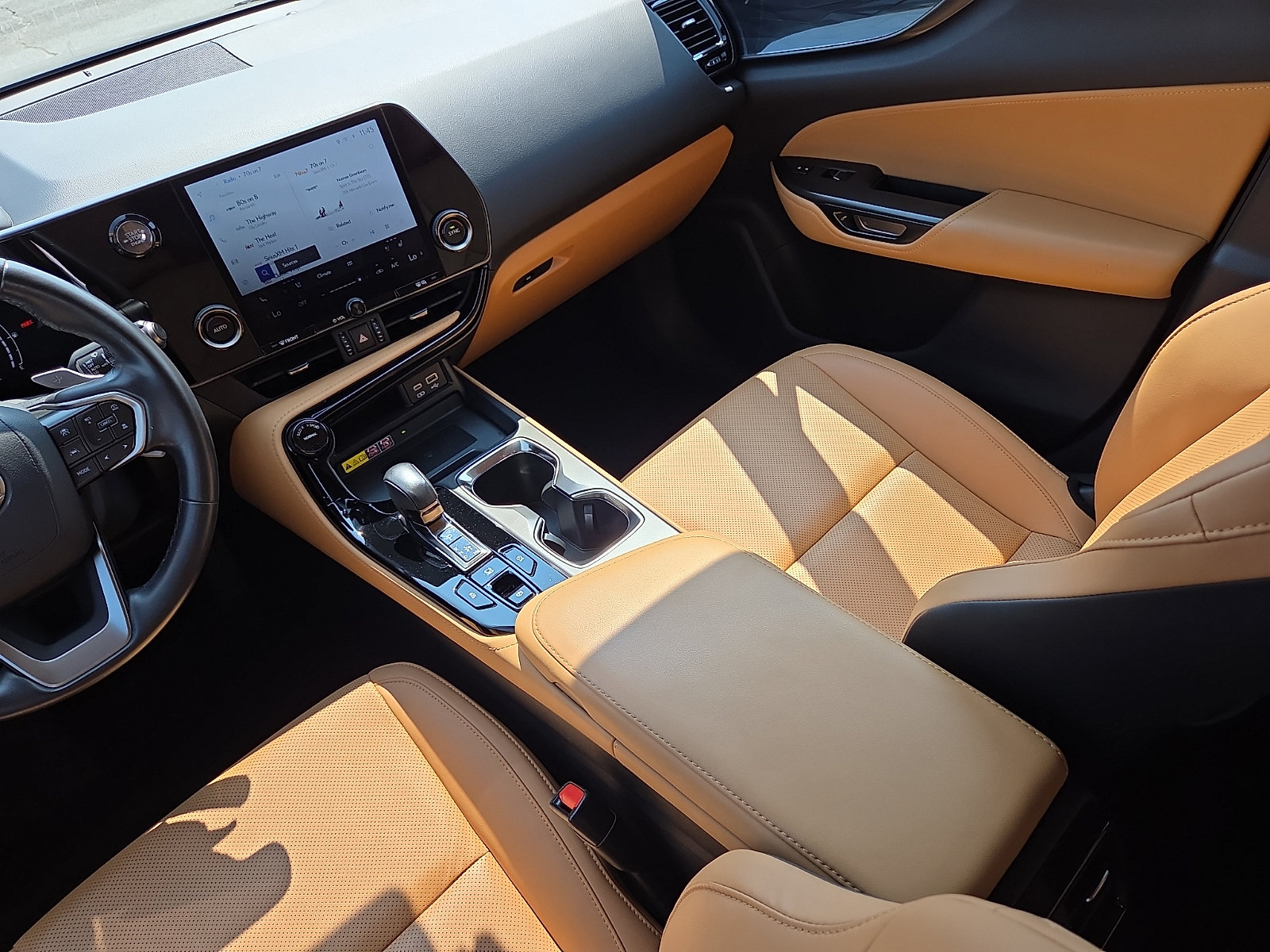 Used 2024 Lexus NX 250 FWD image 12