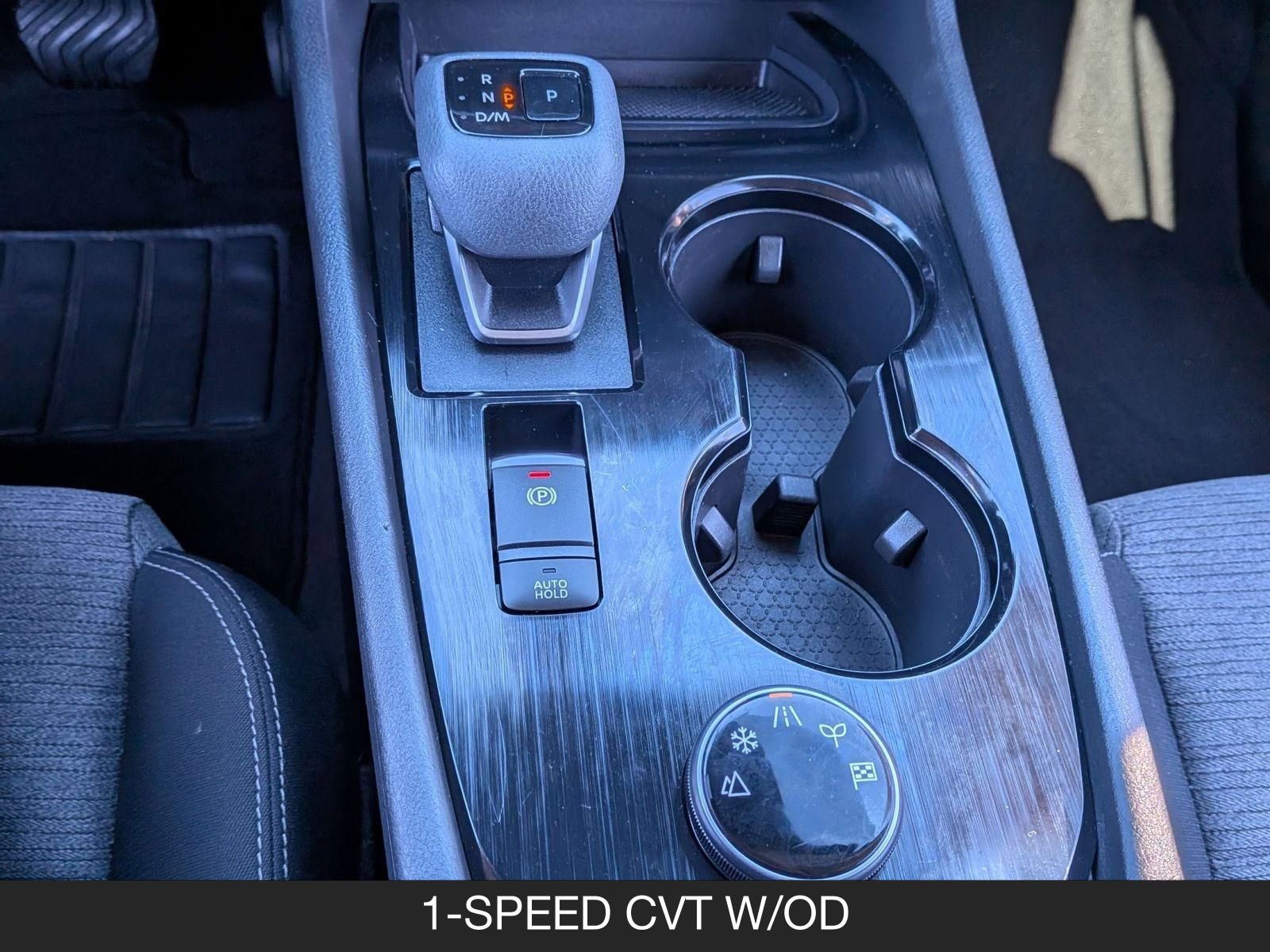 Used 2023 Nissan Rogue SV image 17