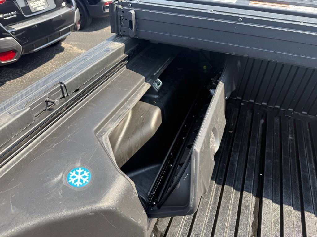 Used 2023 Toyota Tacoma 4x4 Double Cab image 32