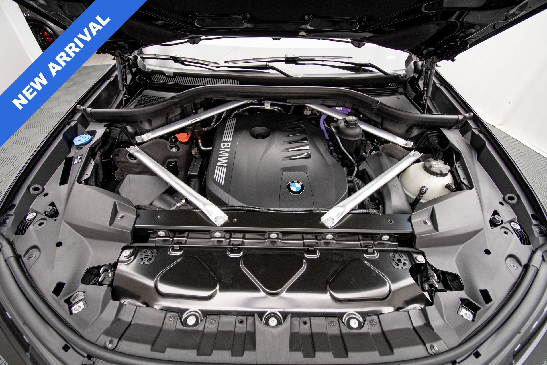 Used 2026 BMW X7 xDrive40i w/ Premium Package AWD/4WD image 34