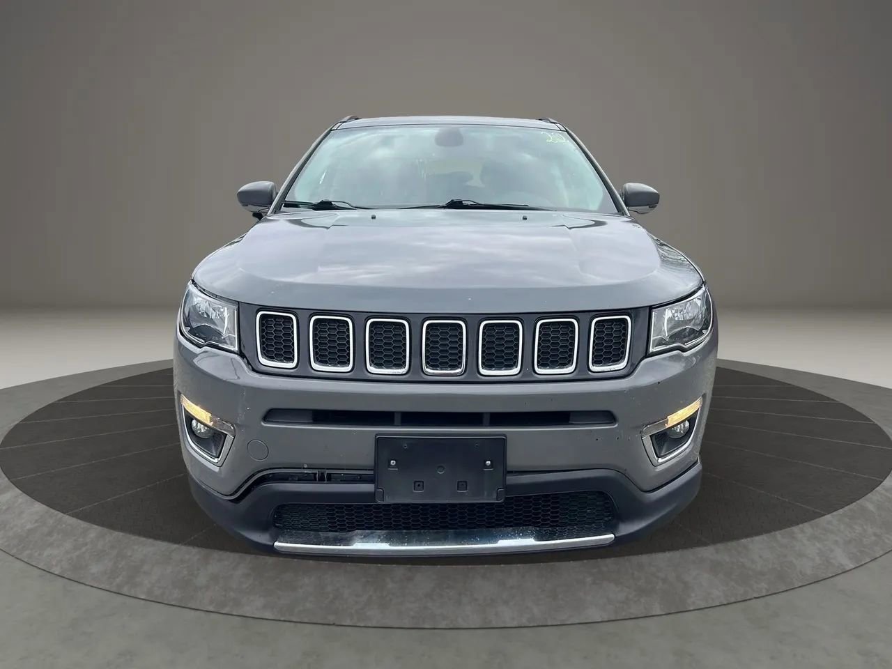 Used 2020 Jeep Compass Limited image 2