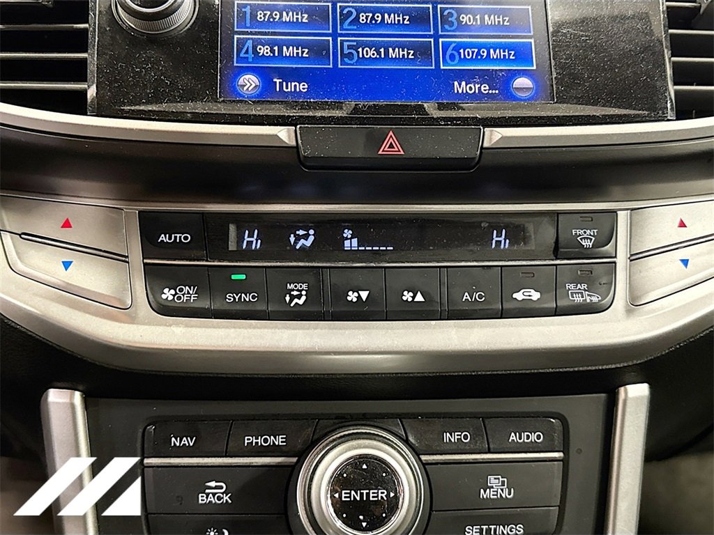 Used 2015 Honda Accord EX-L image 18