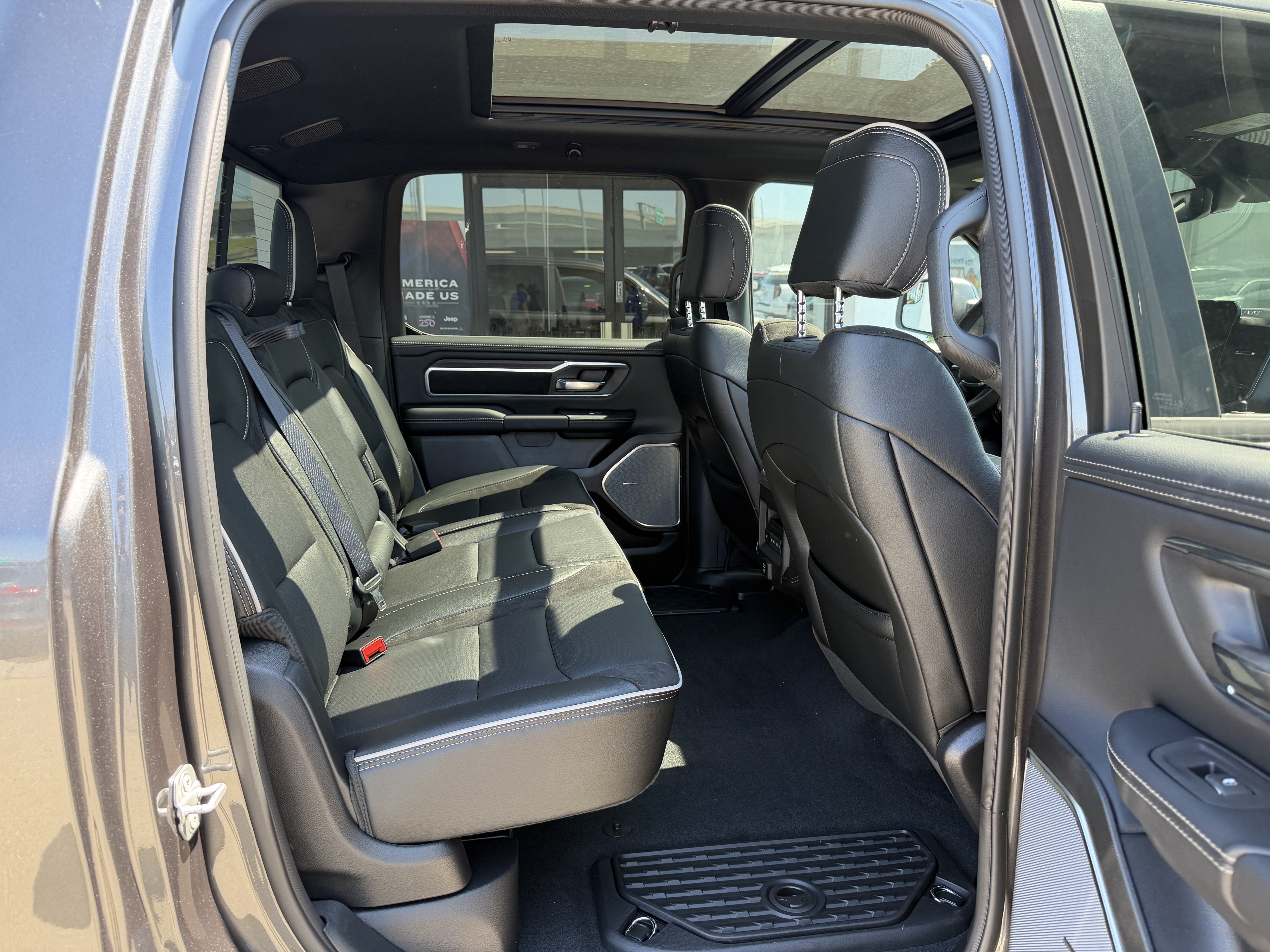 New 2026 RAM 1500 Laramie w/ Night Edition AWD/4WD image 30