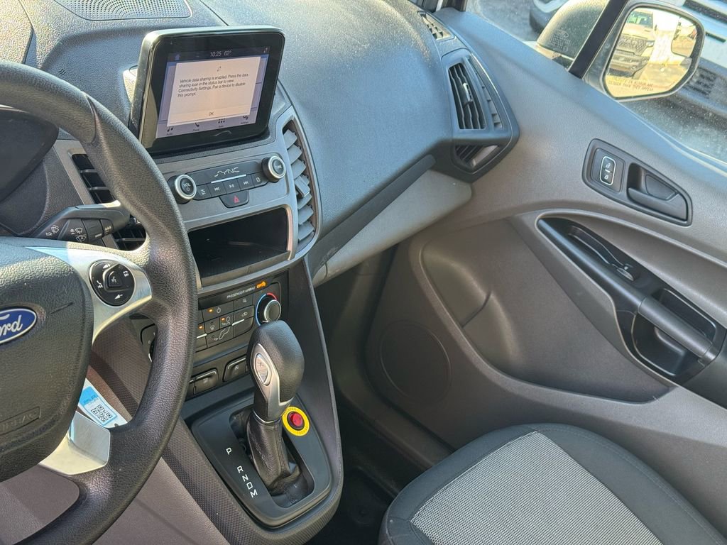 Used 2020 Ford Transit Connect XL image 16