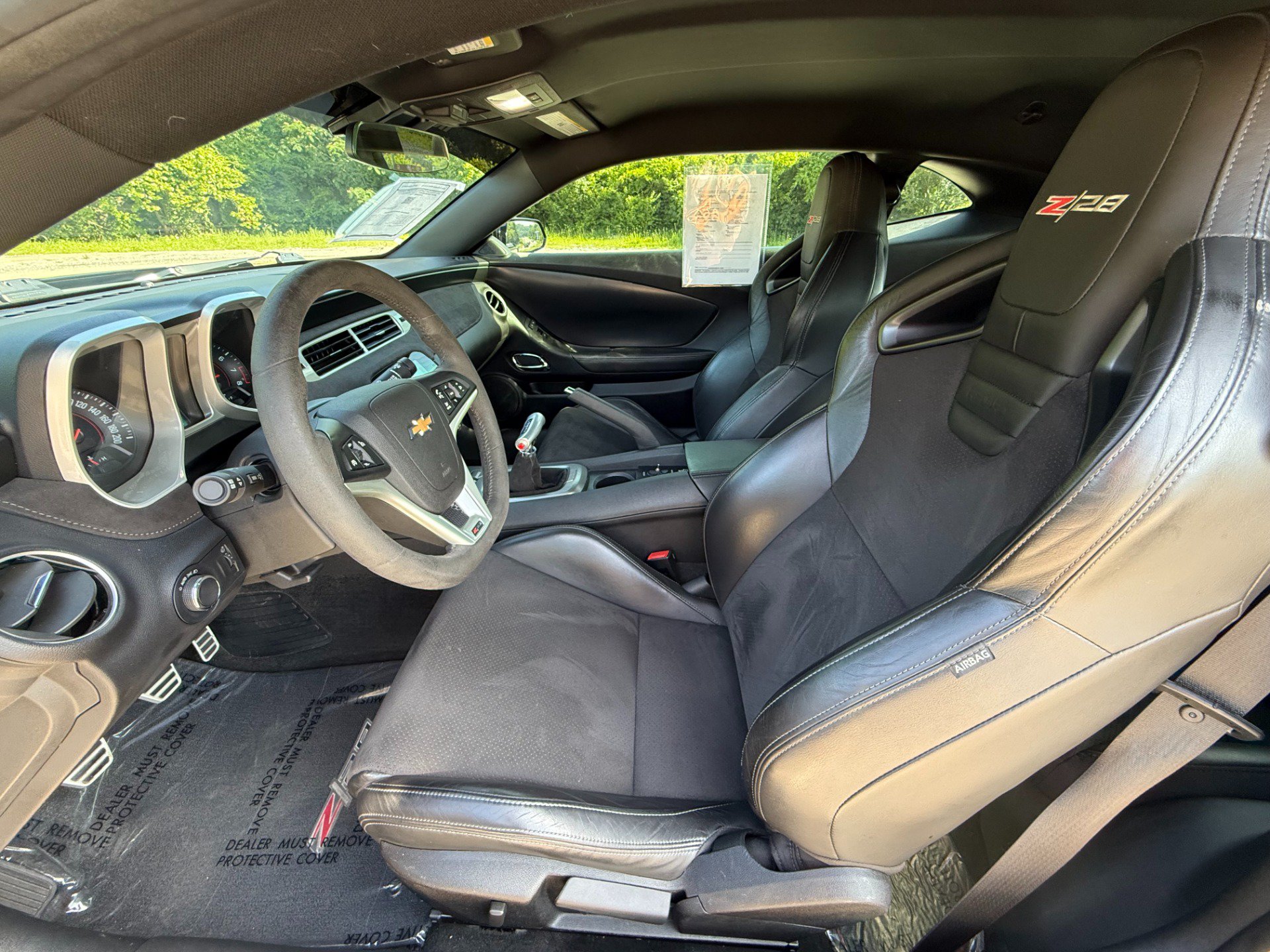 Used 2015 Chevrolet Camaro Z/28 RWD image 13