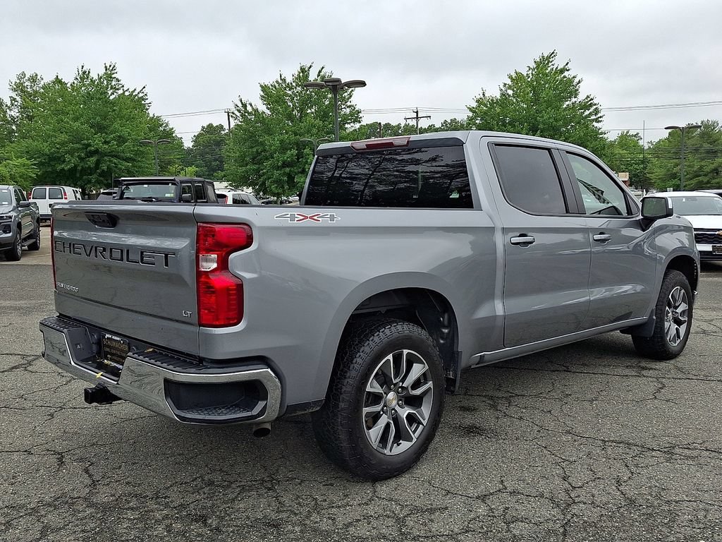 Used 2024 Chevrolet Silverado 1500 LT AWD/4WD image 6