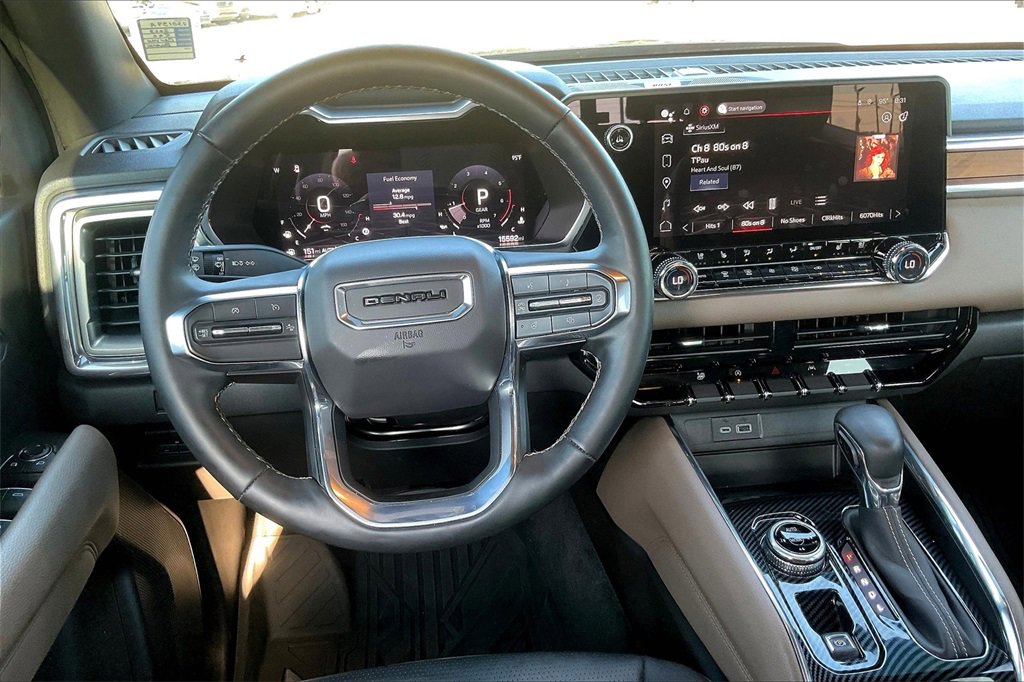 Used 2023 GMC Canyon Denali image 5