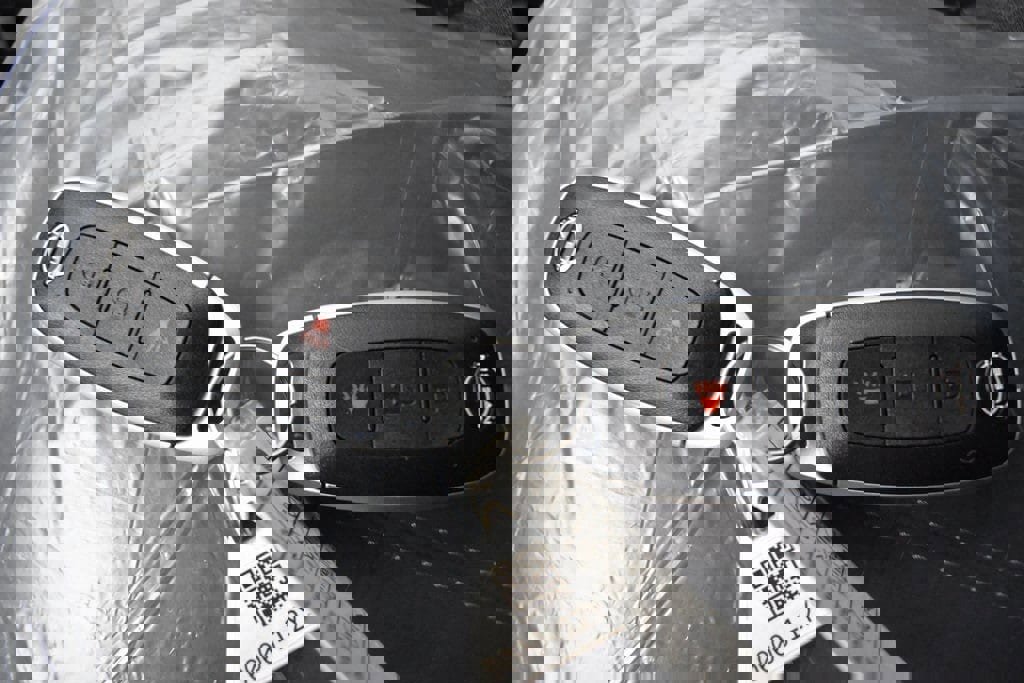 New 2025 Nissan Pathfinder S image 19