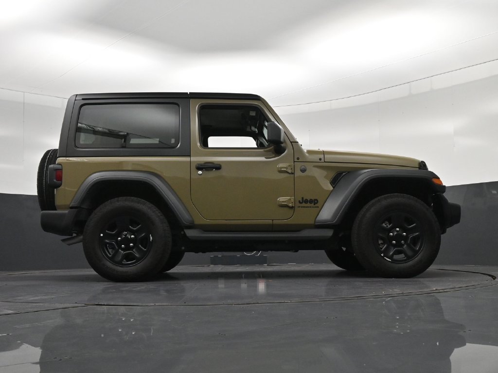 Used 2026 Jeep Wrangler Sport AWD/4WD image 27