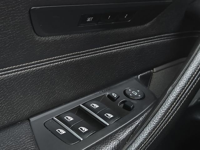 Used 2018 BMW 540i xDrive image 28