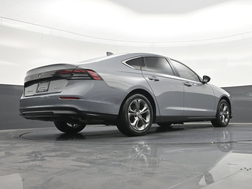 Used 2023 Honda Accord EX-L image 27