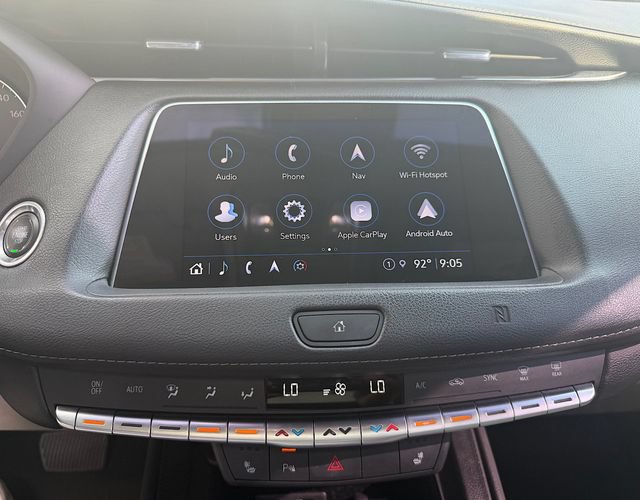 Used 2021 Cadillac XT4 Premium Luxury w/ Cold Weather Package AWD/4WD image 19