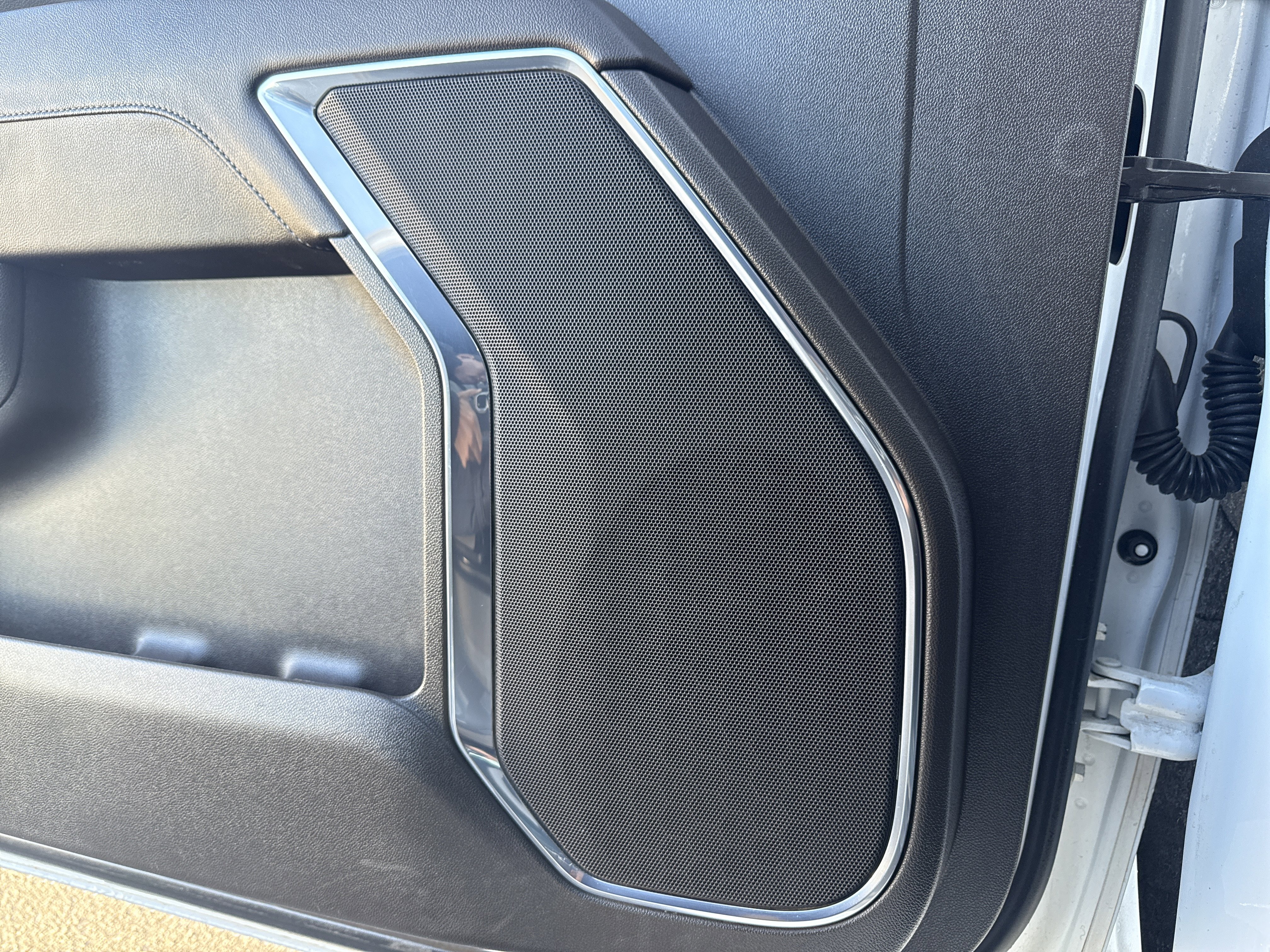 Used 2023 Chevrolet Silverado 1500 RST w/ Z71 Off-Road Package image 15