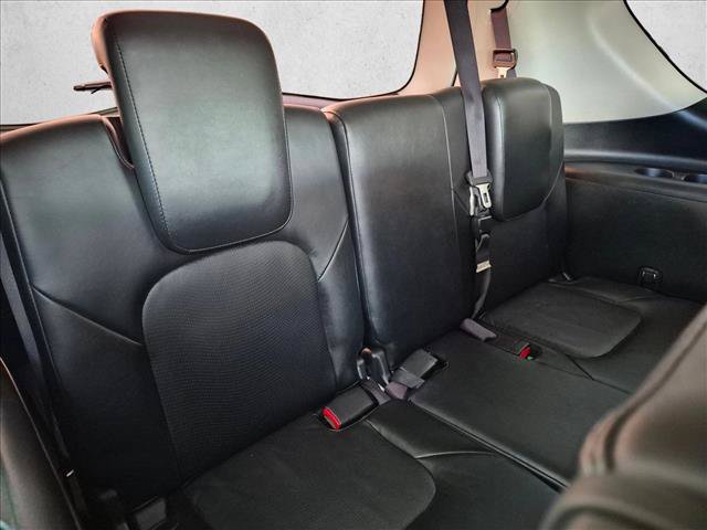 Used 2017 INFINITI QX80 4WD w/ Driver Assistance Package image 15