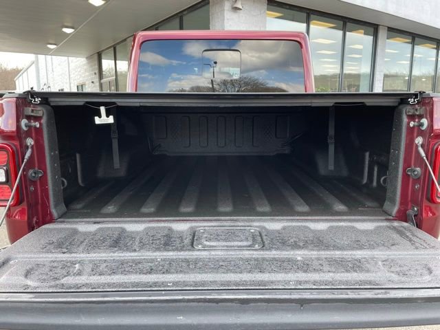 Used 2022 Jeep Gladiator Rubicon w/ LED Lighting Group image 30