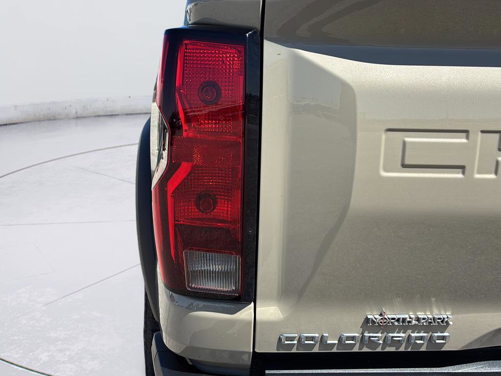 Used 2023 Chevrolet Colorado Trail Boss w/ Technology Package AWD/4WD image 38