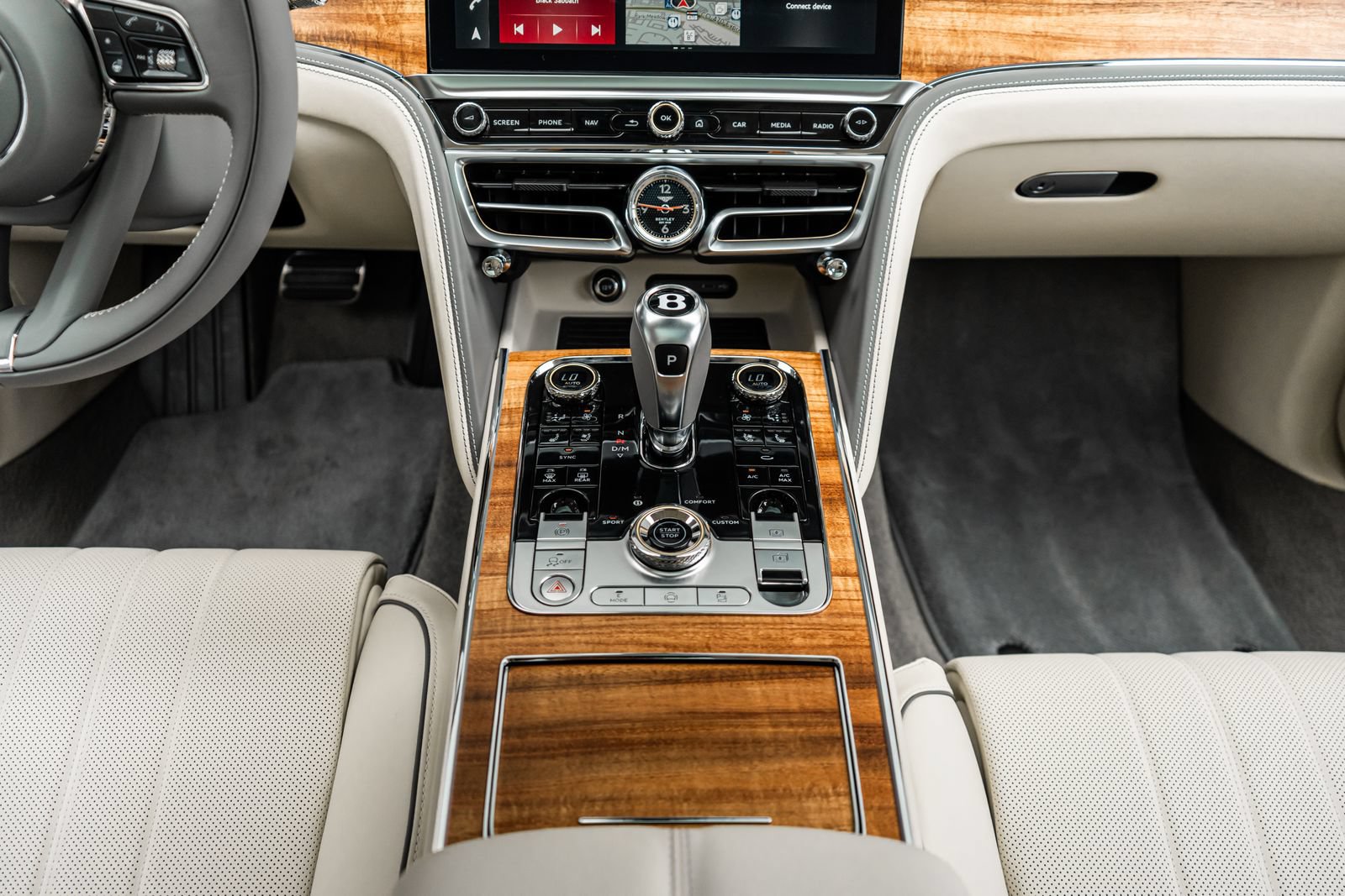 Certified 2026 Bentley Flying Spur Plug-In Hybrid AWD/4WD image 33