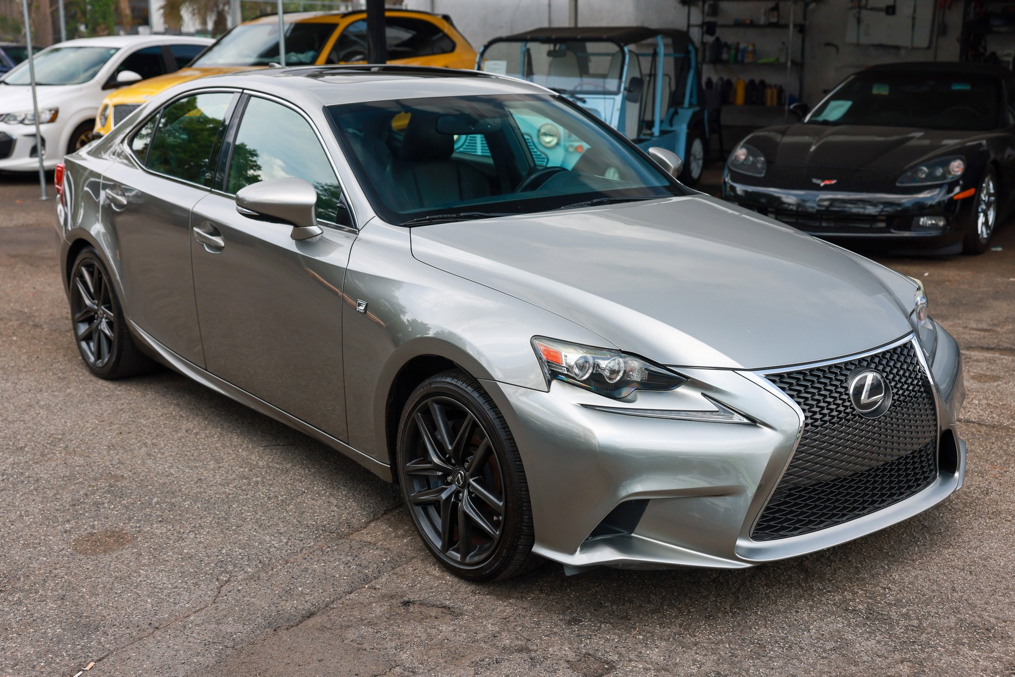 Used 2016 Lexus IS 350 RWD image 19