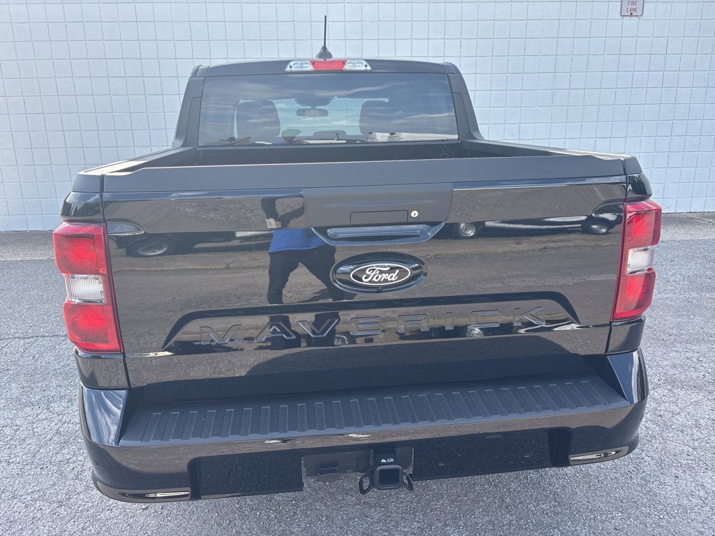 New 2025 Ford Maverick Lobo image 6