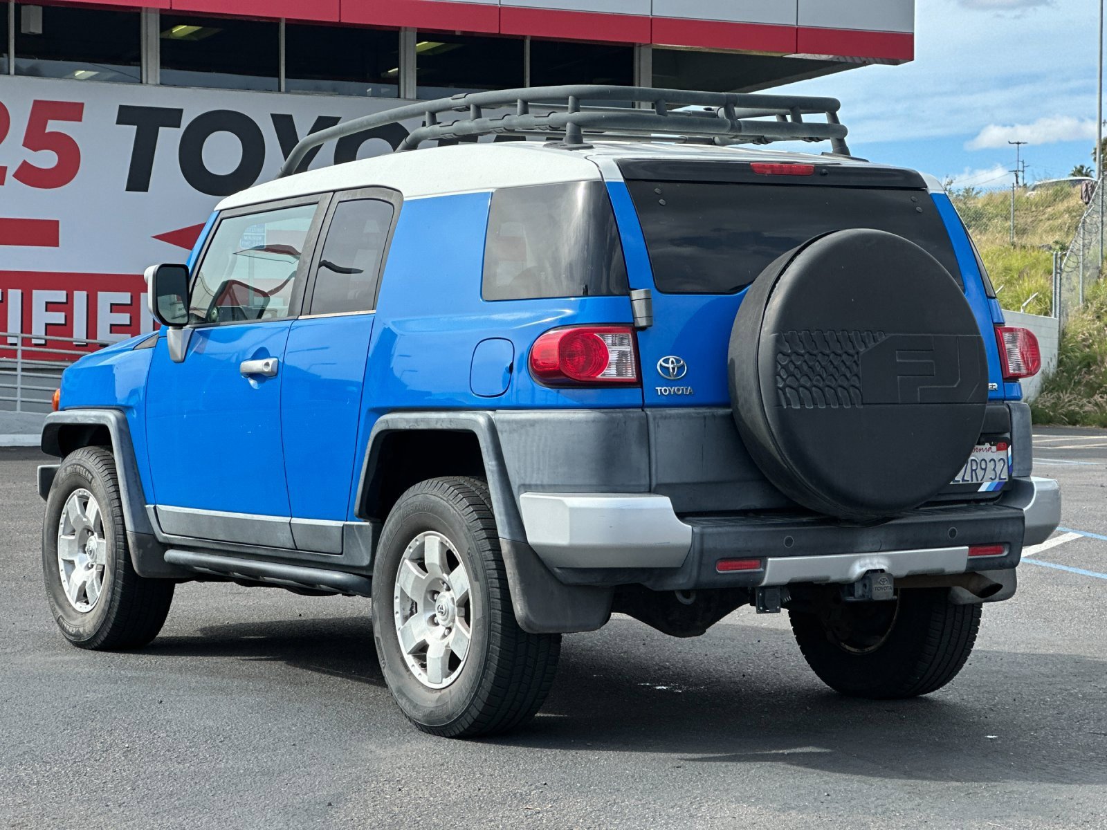 Used 2007 Toyota FJ Cruiser 4WD image 3