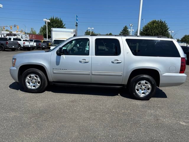 Used 2014 Chevrolet Suburban LT AWD/4WD image 2