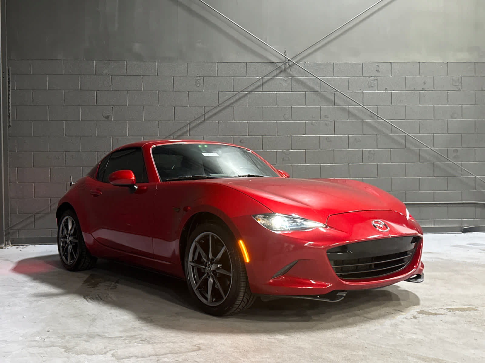 Used 2017 MAZDA MX-5 Miata RF Grand Touring RWD image 1
