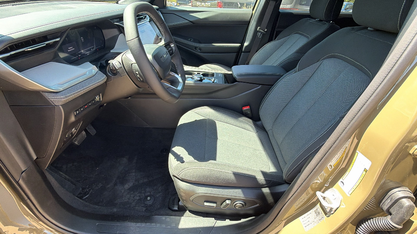 New 2026 Jeep Cherokee Laredo AWD/4WD image 16