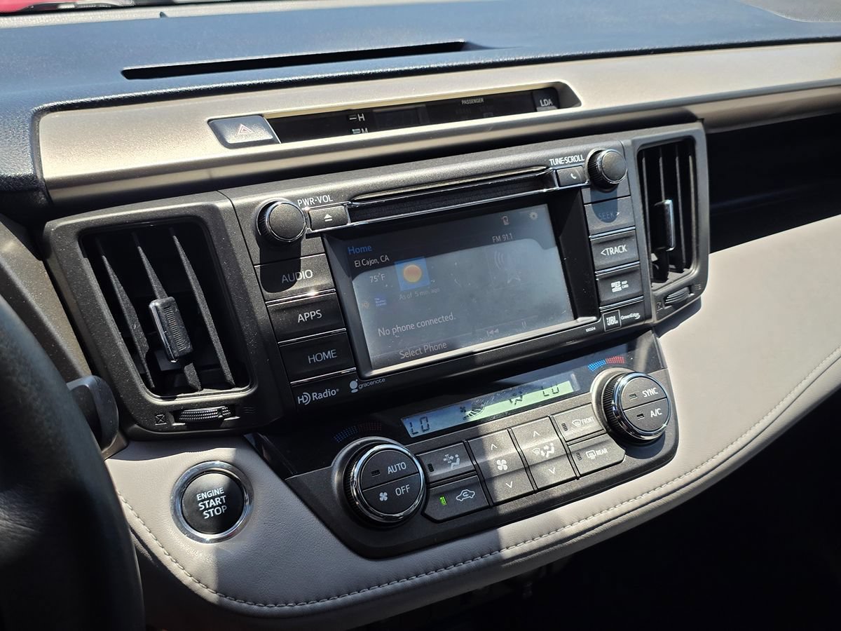 Used 2015 Toyota RAV4 Limited w/ Technology Package FWD image 35