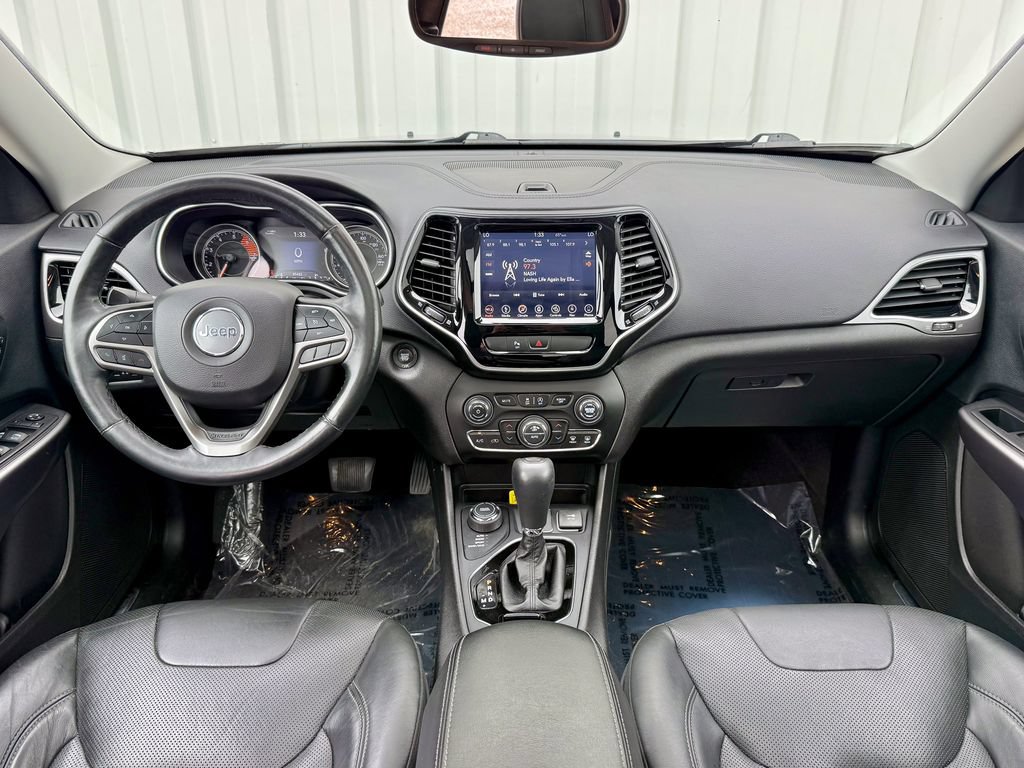 Used 2019 Jeep Cherokee Limited AWD/4WD image 35