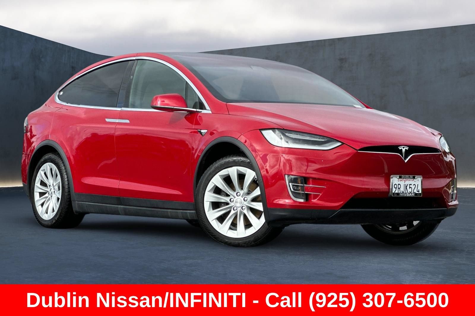 Used 2021 Tesla Model X Long Range AWD/4WD image 2