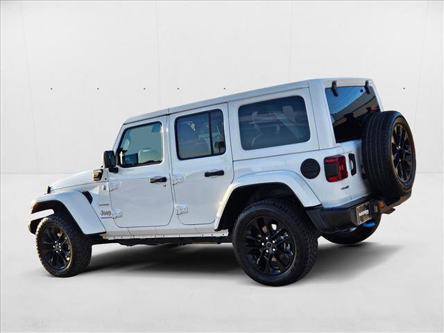 Used 2024 Jeep Wrangler Sahara image 8
