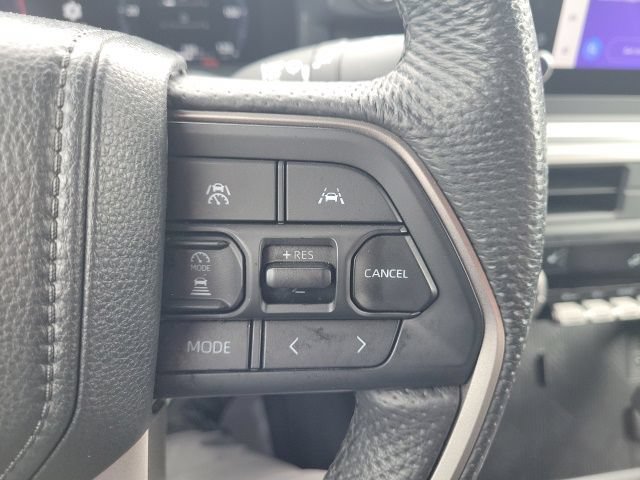 Used 2024 Toyota Tacoma TRD Sport AWD/4WD image 45