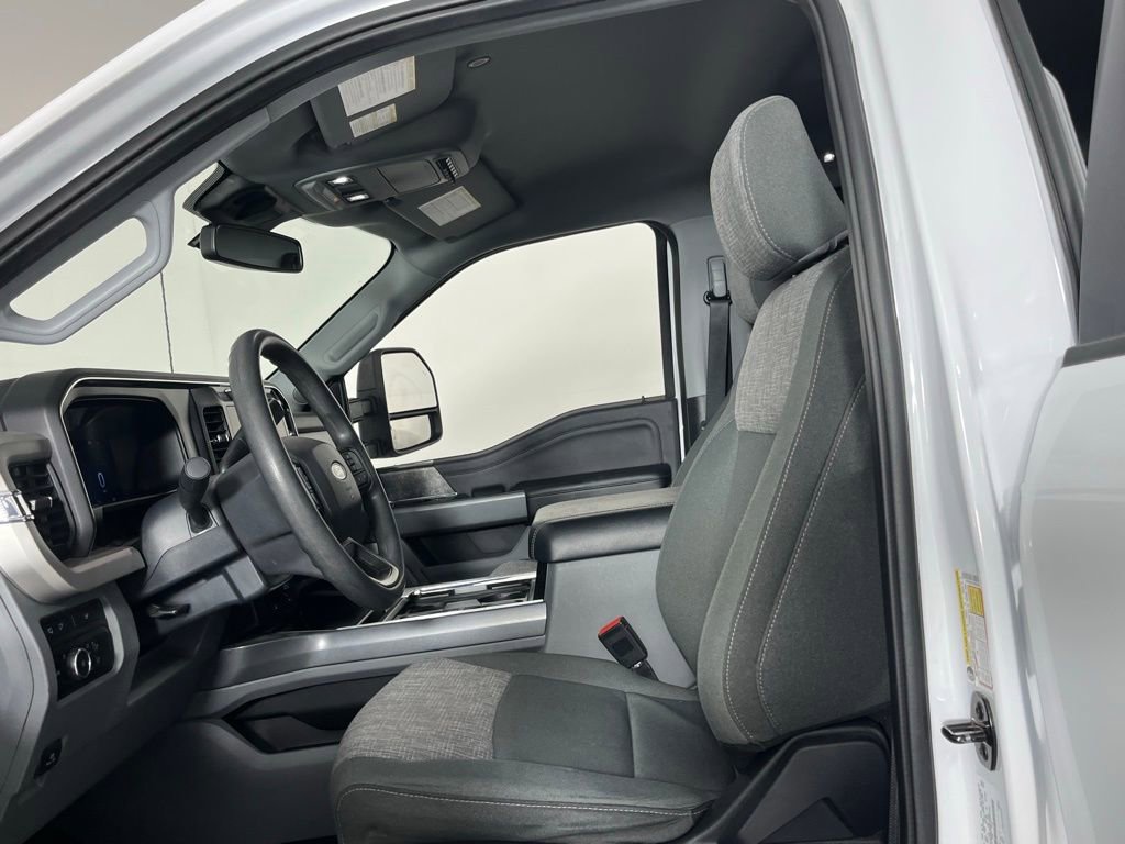 Used 2023 Ford F350 XLT w/ XLT Premium Package image 20