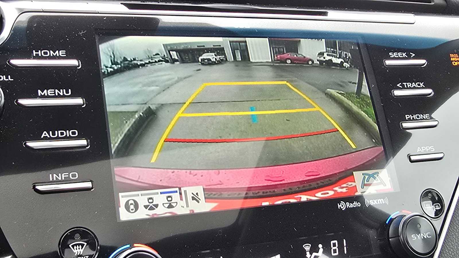 Certified 2018 Toyota Camry XLE image 27