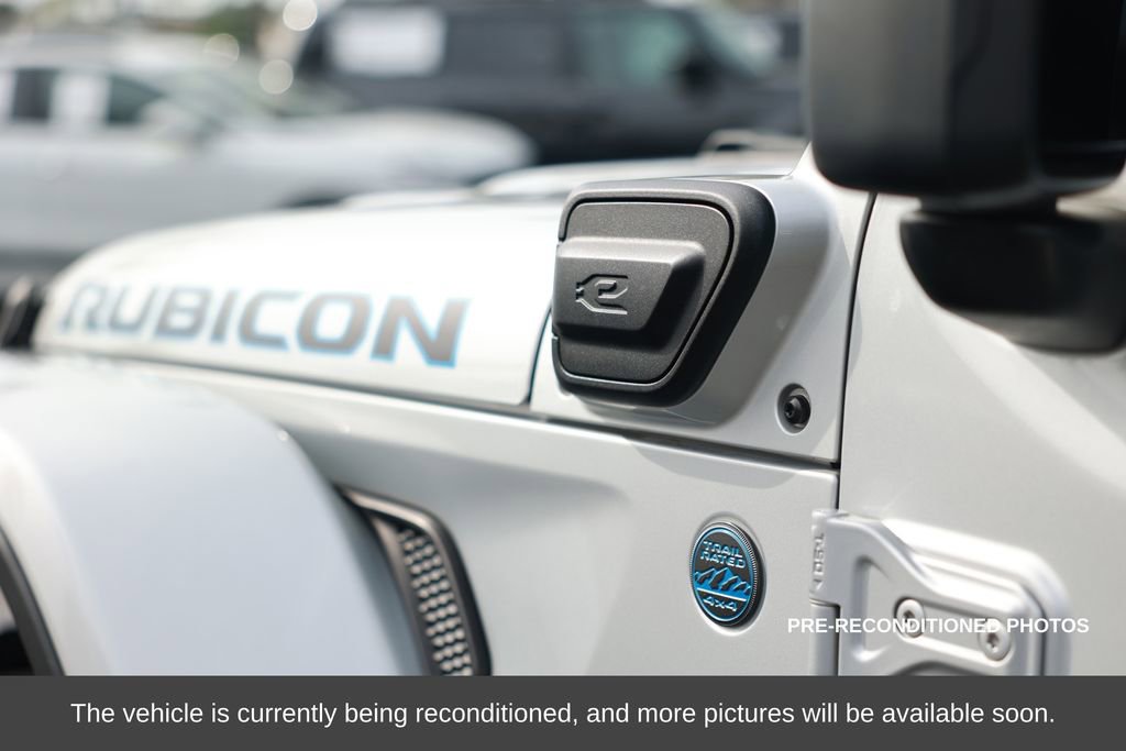 Used 2022 Jeep Wrangler Unlimited Rubicon 4xe w/ Steel Bumper Group image 15