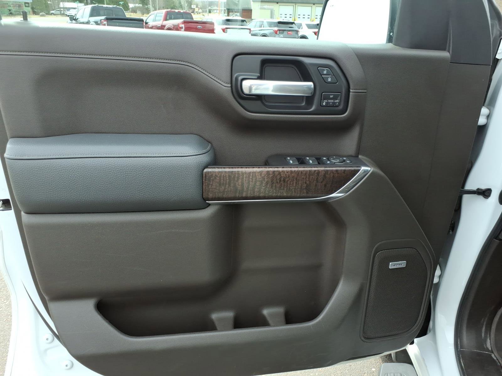 Used 2019 GMC Sierra 1500 Denali w/ Technology Package image 11