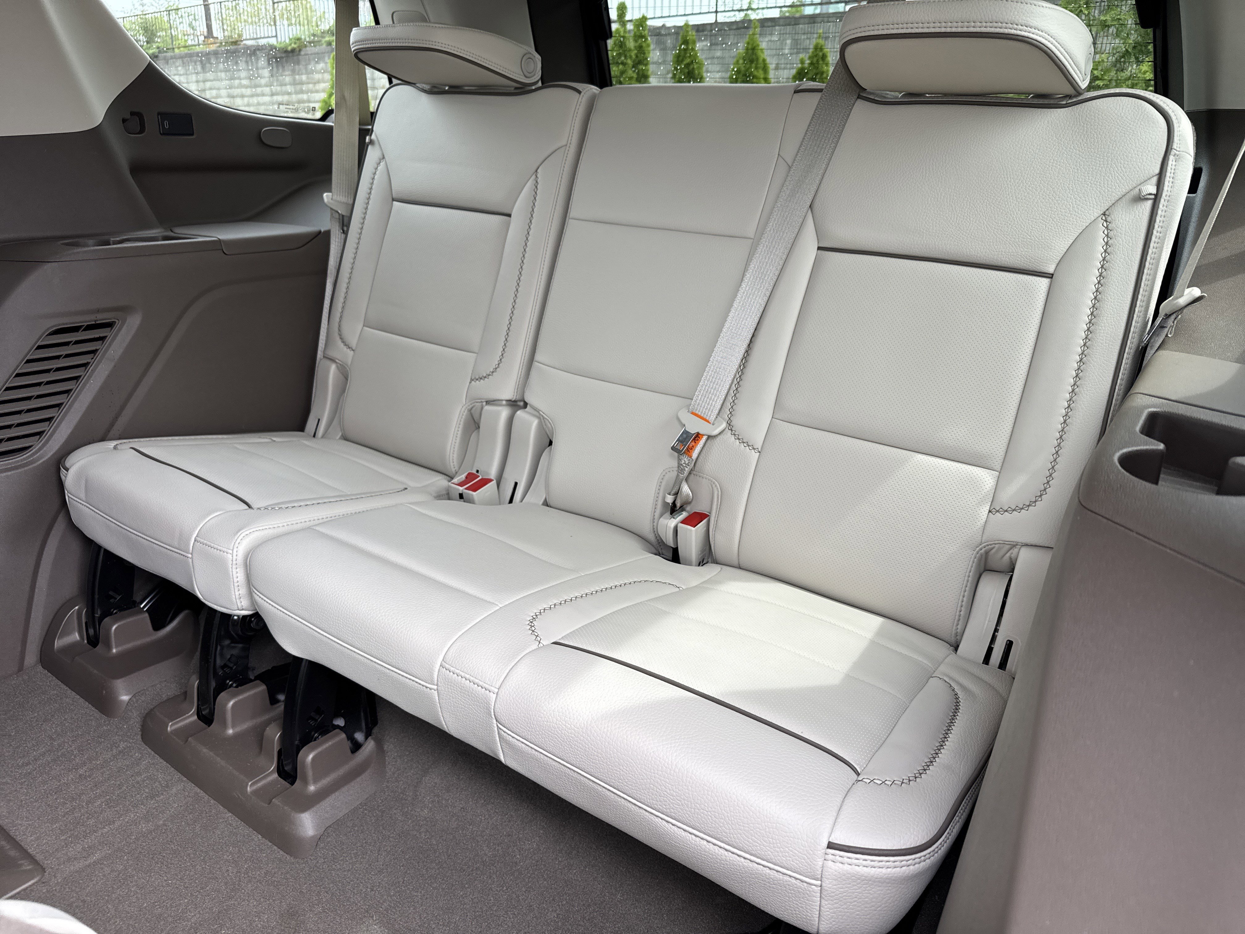 Used 2024 GMC Yukon Denali w/ Advanced Technology Package image 35