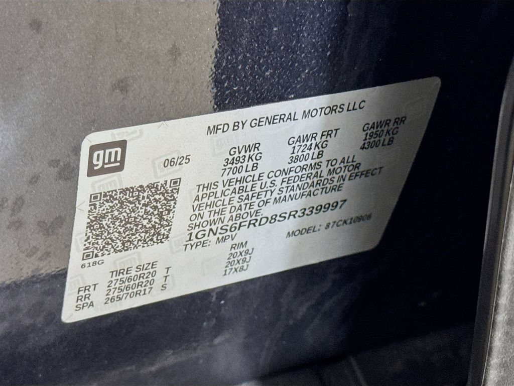 Certified 2025 Chevrolet Suburban Premier AWD/4WD image 32