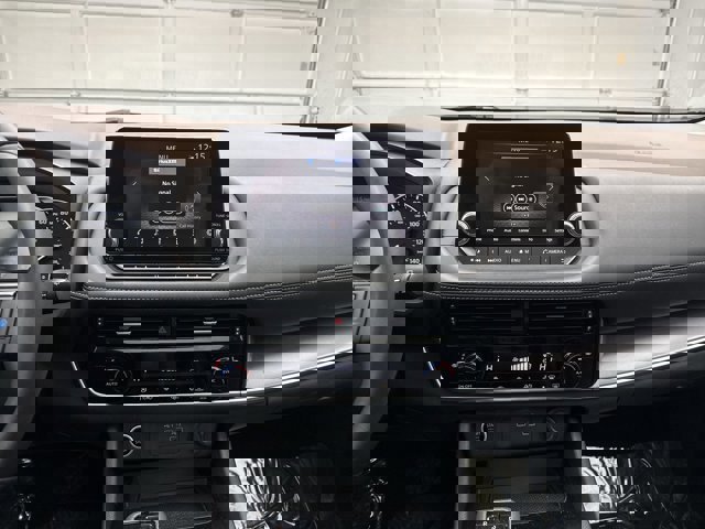 Used 2021 Nissan Rogue SV w/ Premium Package image 14