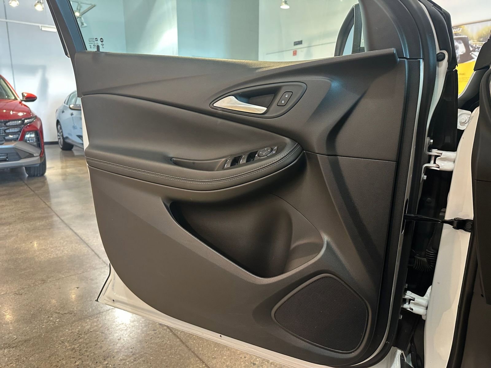 Used 2025 Buick Encore GX Preferred image 20