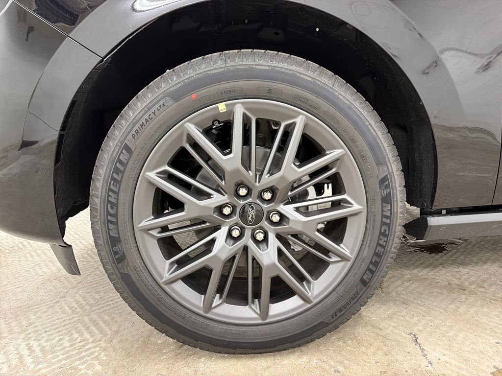 New 2027 Ford Expedition Max Platinum w/ Stealth Appearance Package RWD image 13
