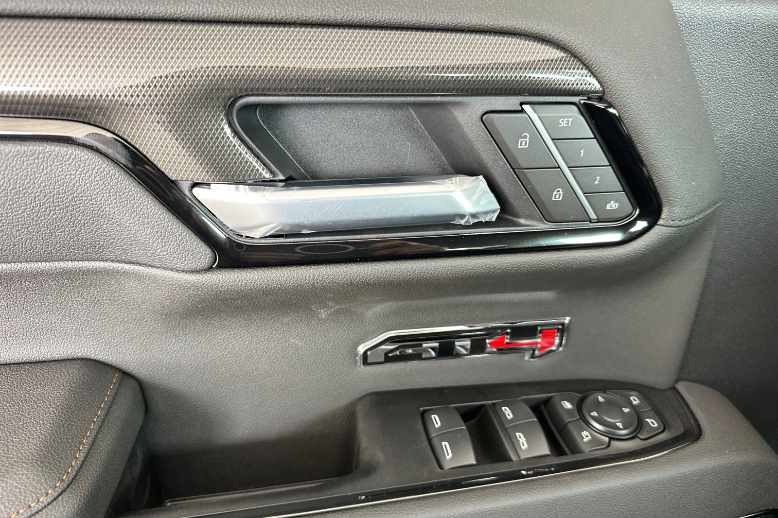 New 2026 GMC Sierra 1500 AT4 w/ Technology Package image 12