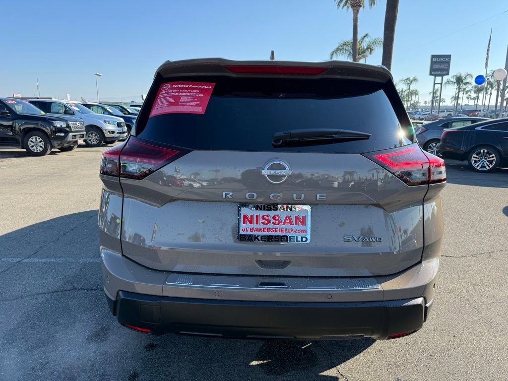 Certified 2024 Nissan Rogue SV image 5