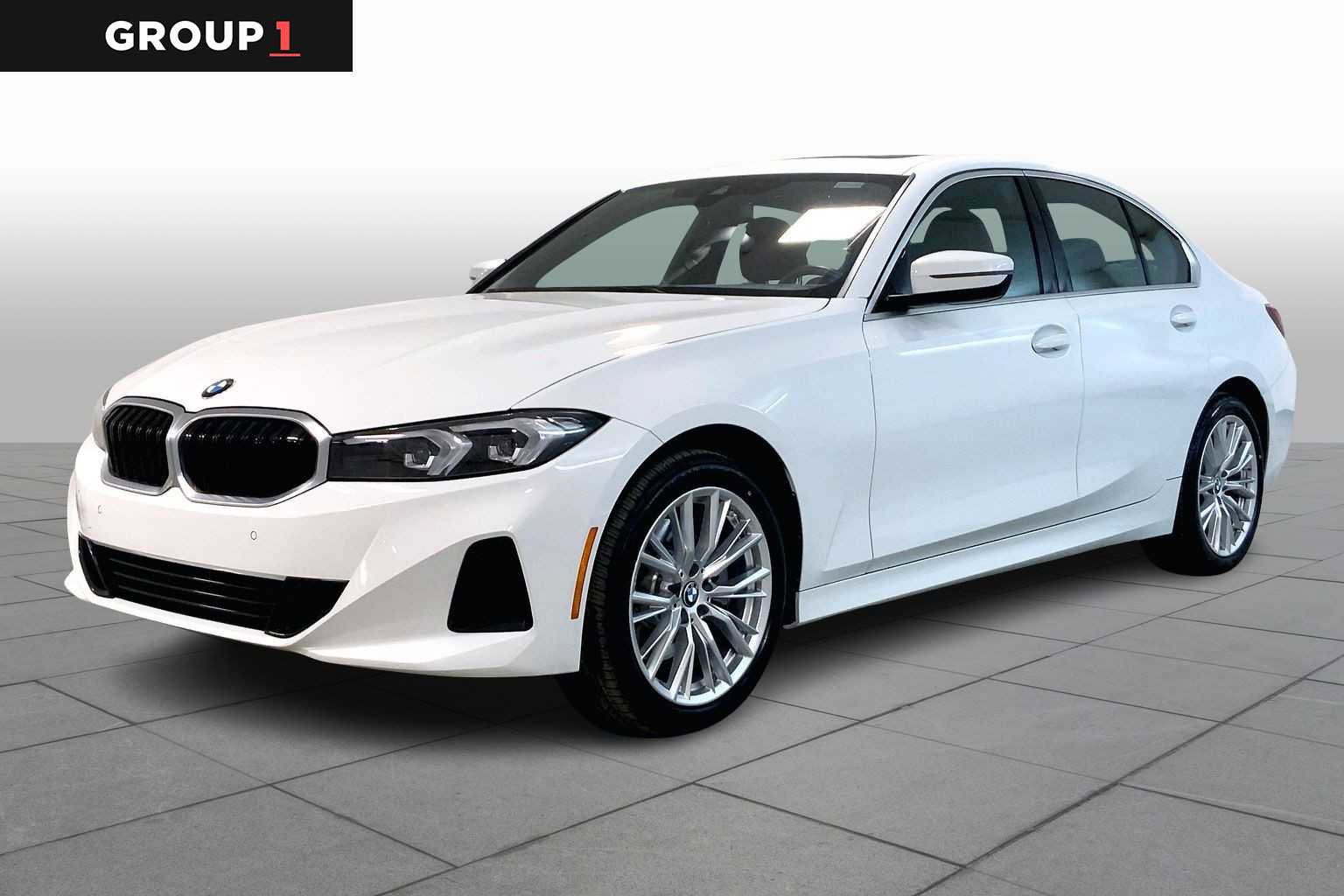 Certified 2024 BMW 330i xDrive Sedan w/ Convenience Package image 1