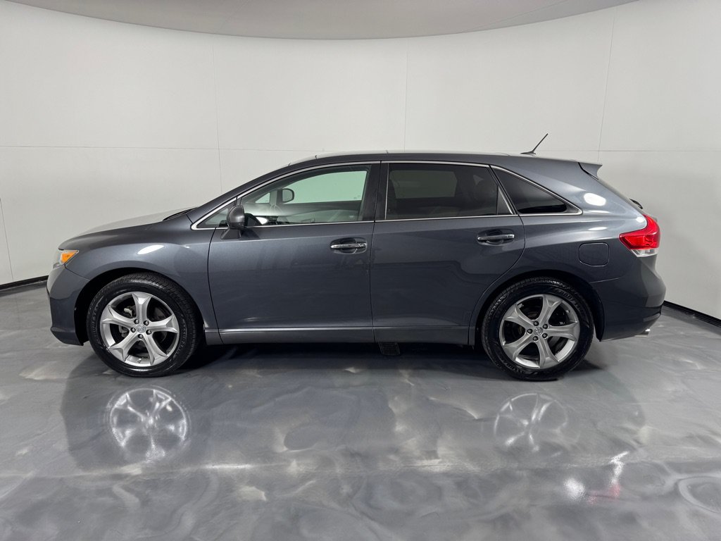 Used 2010 Toyota Venza AWD image 8