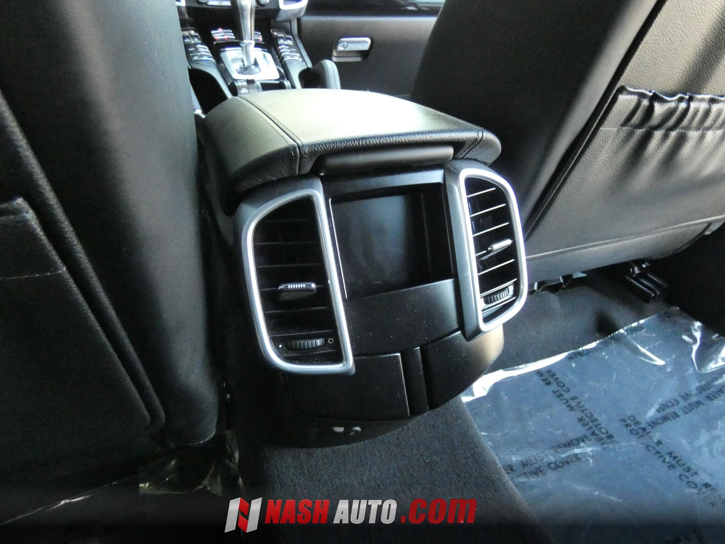 Used 2018 Porsche Cayenne AWD/4WD image 45