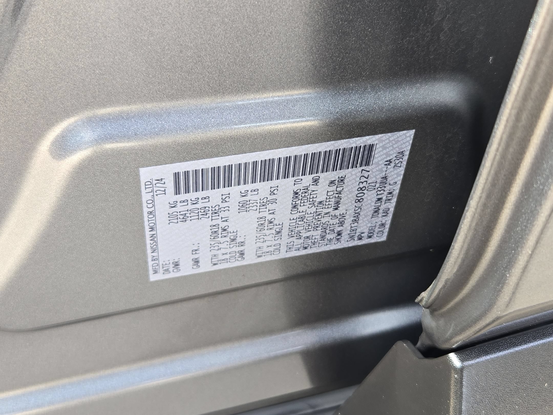 Certified 2025 Nissan Rogue SV FWD image 33