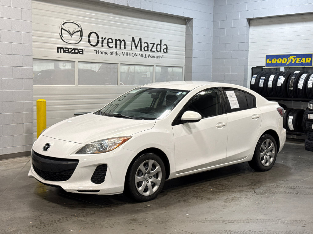 Used 2013 MAZDA MAZDA3 i Sport FWD image 1