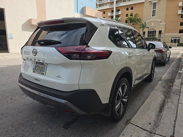 Used 2023 Nissan Rogue SL w/ SL Premium Package FWD image 12