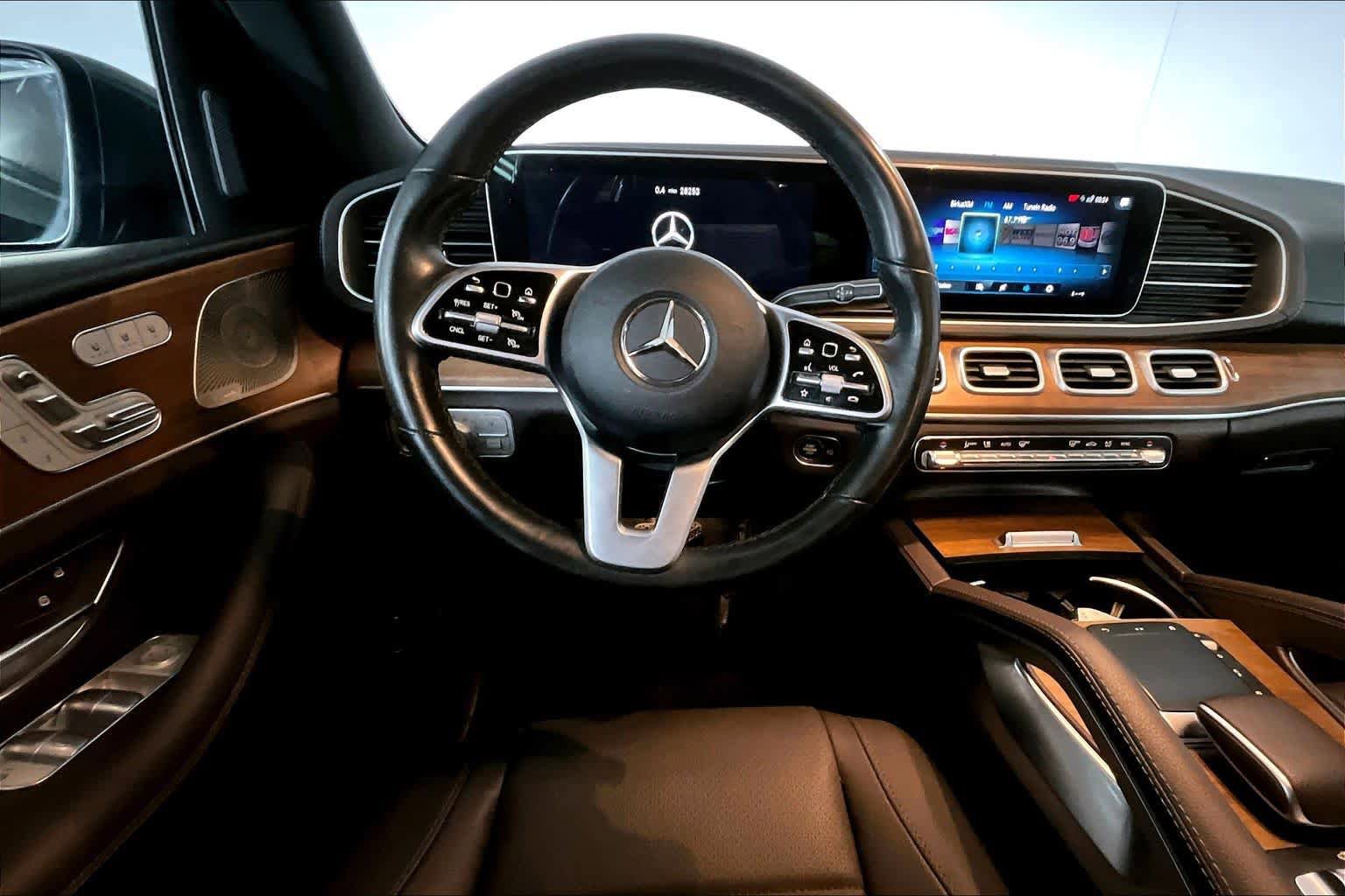 Used 2022 Mercedes-Benz GLS 450 4MATIC image 6